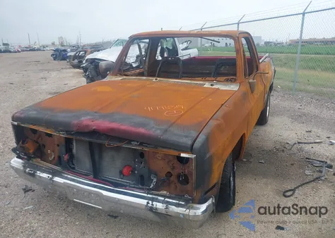 1984 GMC C1500 из США, поврежденный, VIN 1GTCC14DXES529359